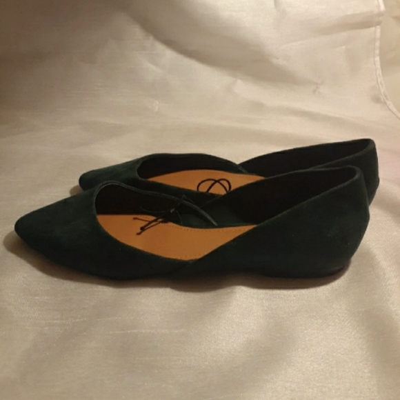 Green faux suede ballet flats - Picture 4 of 6